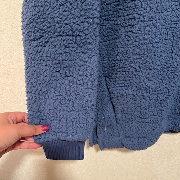 NWOT Aerie Blue Sherpa pullover quarter zip sweater size extra small - Picture 3 of 5